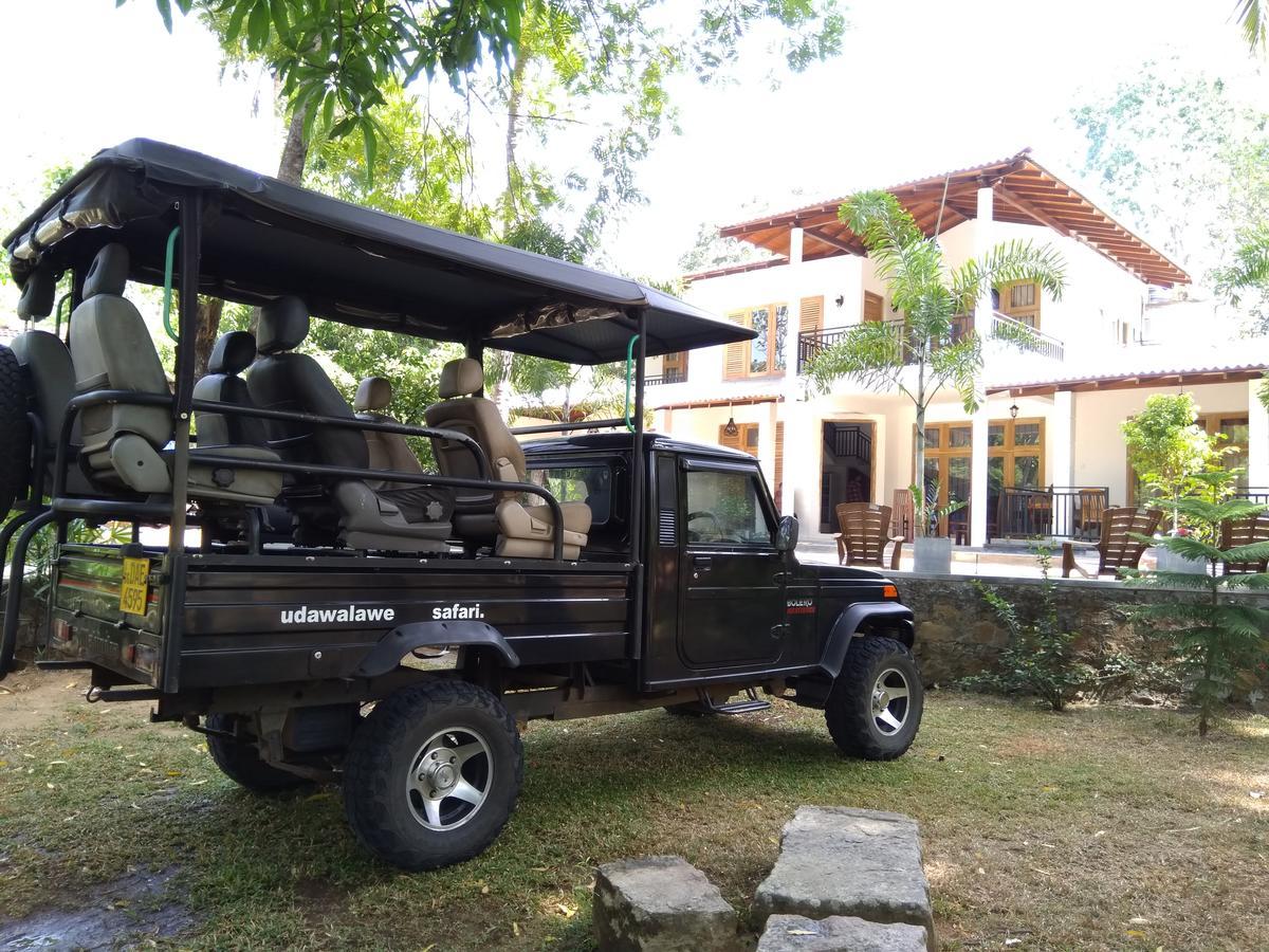 Mansala Safari House Hotel Udawalawe Exterior photo